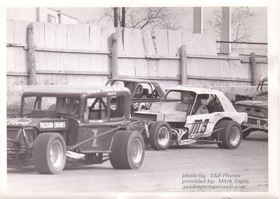 02.11.03__M3_YAP_NAZ_0070_1.jpg (63687 bytes)