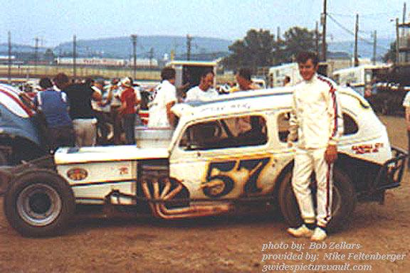 03.25.03_057_BRI_REA_0070_1.jpg (80595 bytes)