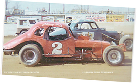 04.12.03_002_BOT_REA_0070_1.jpg (60005 bytes)