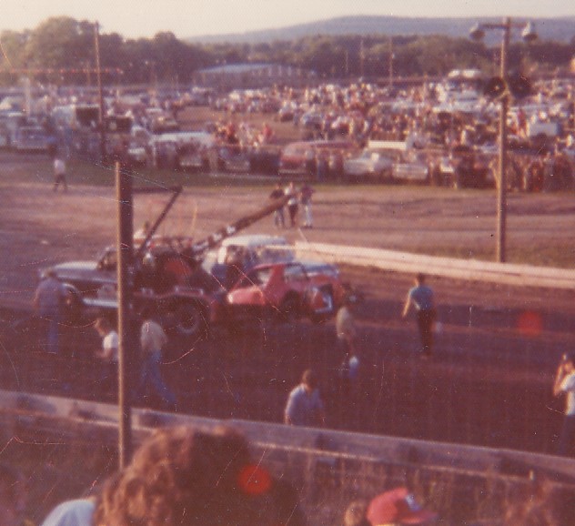 09.03.02_117_AUL_FLM_0075_2.jpg (83310 bytes)