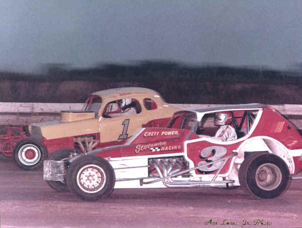 b11.26.05_001_CRA_EWS_0079_1.jpg (27380 bytes)