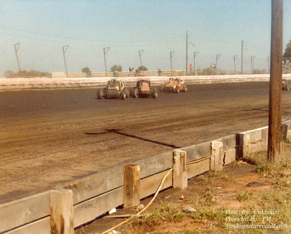 c08.17.06_018_3rd_FLM_0078_1.jpg (134421 bytes)