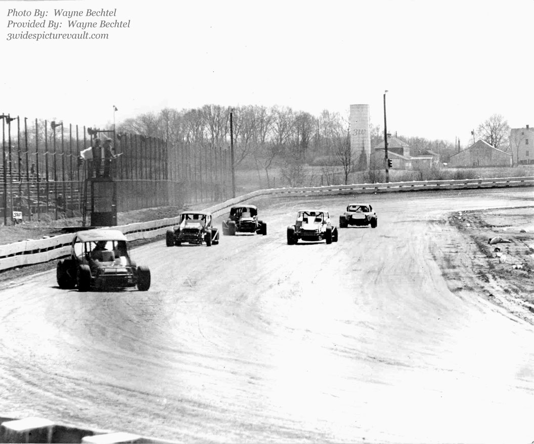 c08.20.06_EWS_FRT_EWS_0077_1.jpg (153468 bytes)