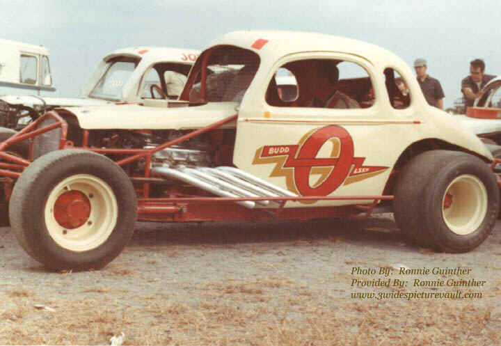 d01.27.07__0_OLS_LAN_0070_1.jpg (72020 bytes)