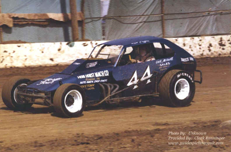 d03.31.07_044_COF_REA_0075_1.jpg (107682 bytes)