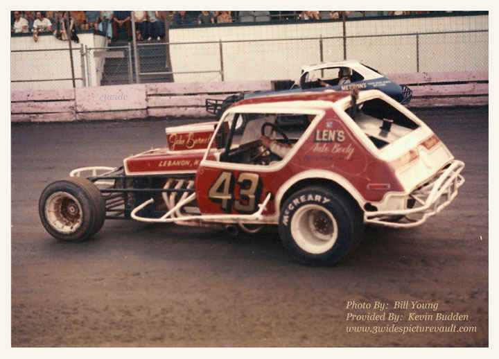 d04.01.07_043_HOR_FLM_0070_1.jpg (104331 bytes)