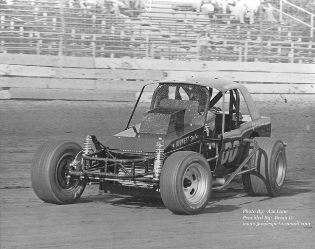 d04.08.07__DD_DER_FLM_0077_1.jpg (87919 bytes)