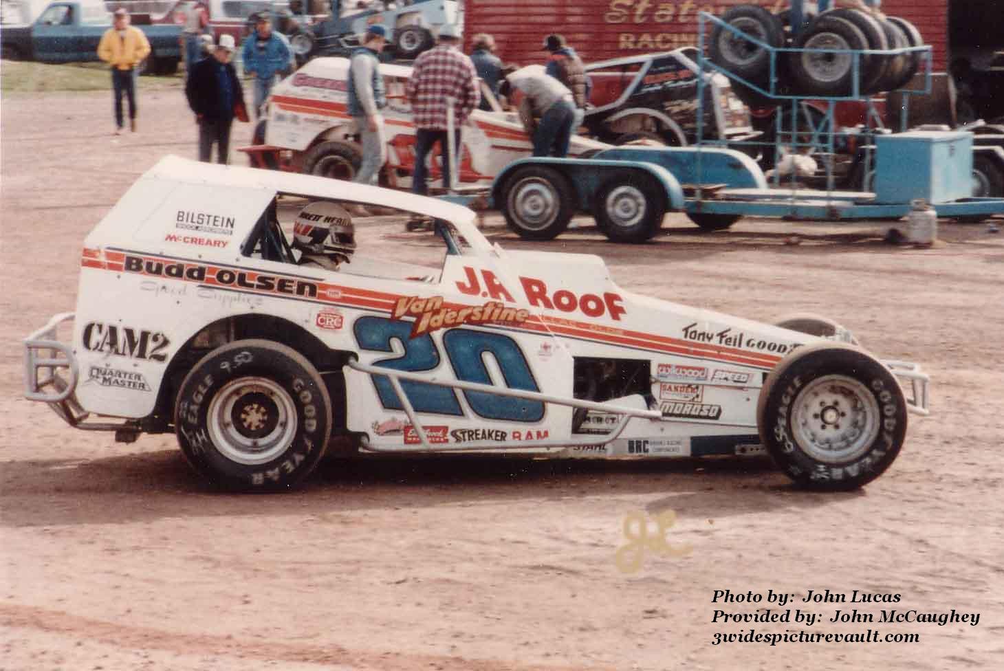 02.20.03_020_HEA_UNK_0080_1.jpg (93297 bytes)