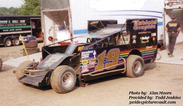 01.01.03_019_BRI_EWS_0090_1.jpg (41633 bytes)