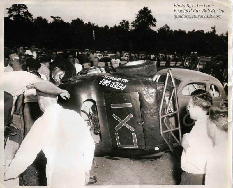 c02.03.06__X1_BUR_OLD_0062_2.jpg (111146 bytes)