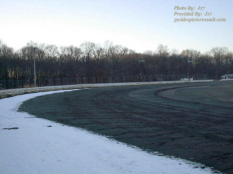 EWS_02.06.06_000z24.jpg (120585 bytes)