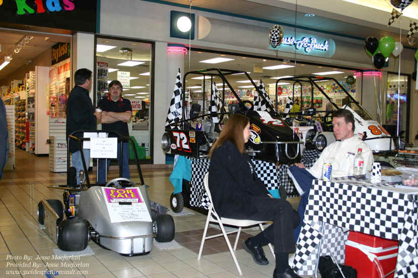 d03.10.07_Ledgewood_Karts.jpg (175626 bytes)