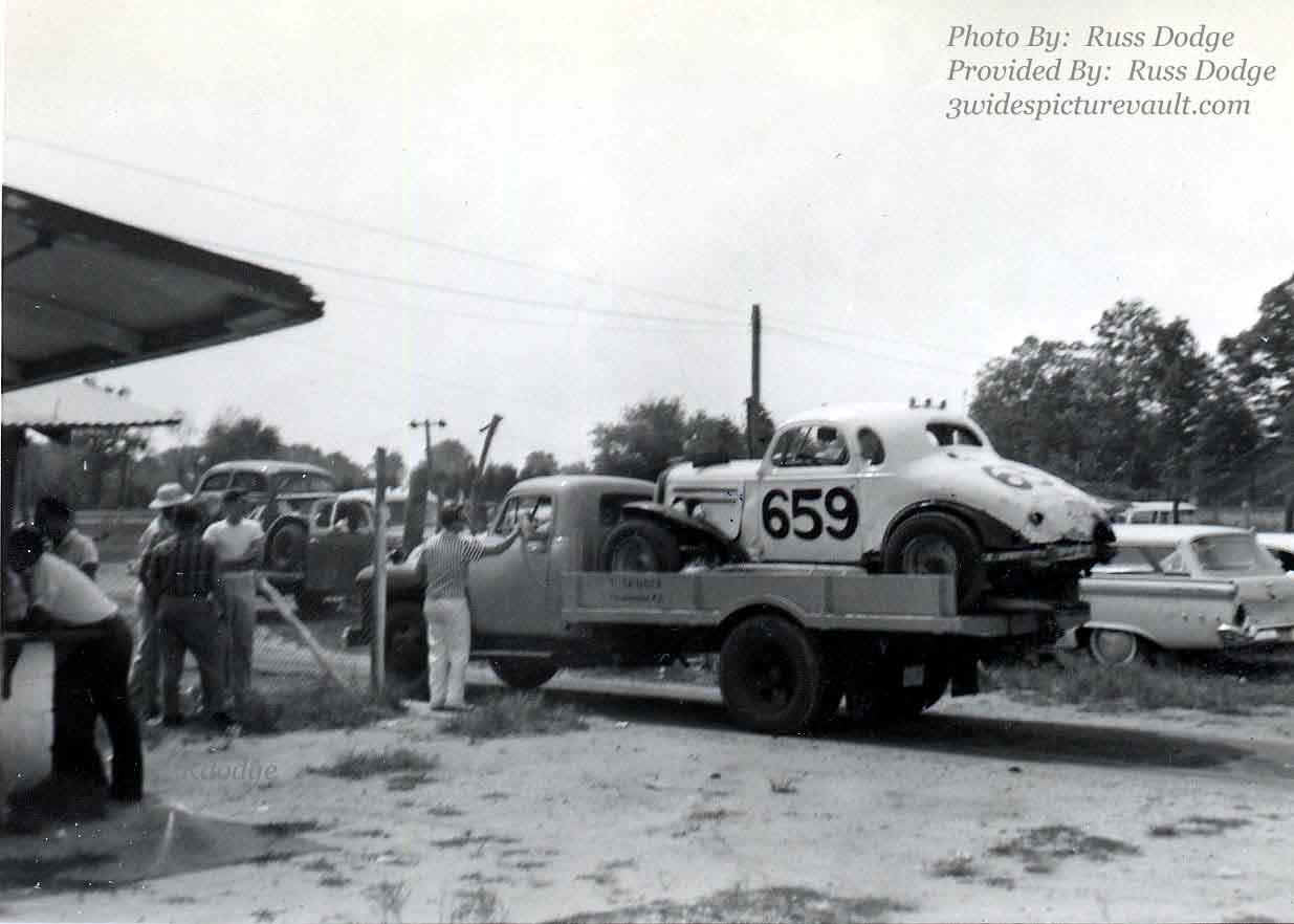 b05.20.05_659_VAN_ALC_0060H_1.jpg (66662 bytes)