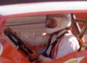 Driver_Trivia_3.jpg (34909 bytes)