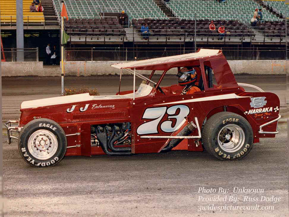 b07.24.05_073_WOL_SYR_0080_1.jpg (113847 bytes)