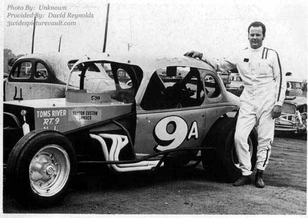 b12.04.05__9A_MYS_EWS_0070_1.jpg (57961 bytes)