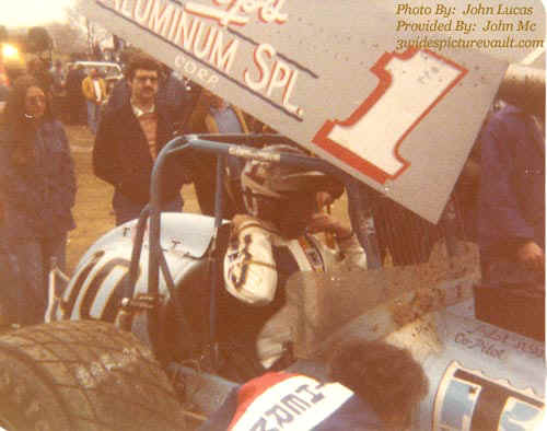 b12.04_05_MYS_SPR_UNK_0070_1 sm.jpg (54633 bytes)